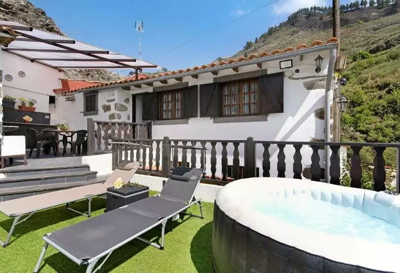 Casa Abuelo Paco