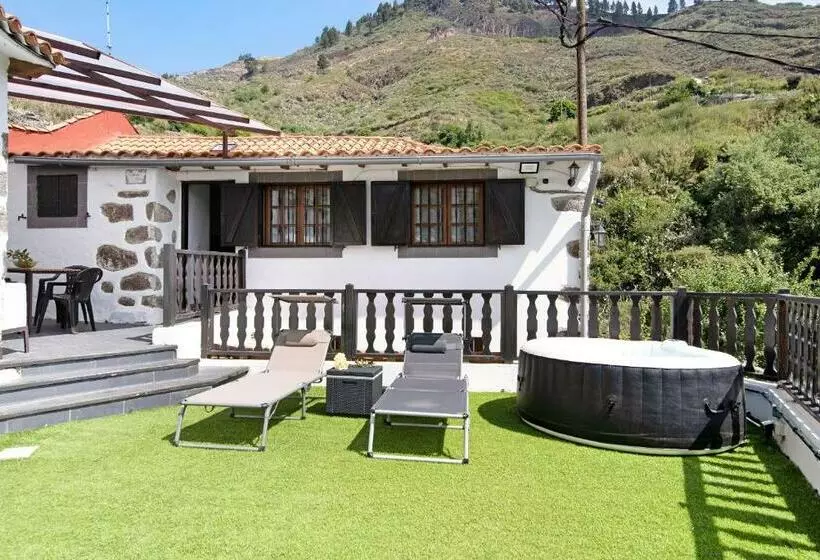 Casa Abuelo Paco