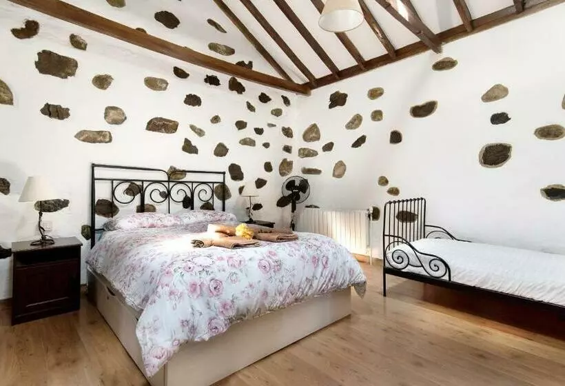 Casa Abuelo Paco