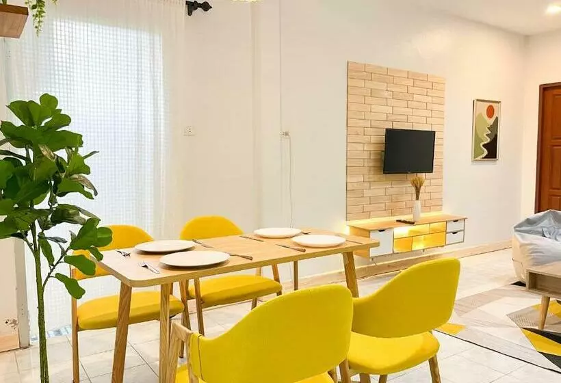 H&q 1br Cozy House, Bangtao Beach