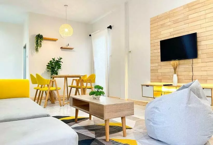 H&q 1br Cozy House, Bangtao Beach