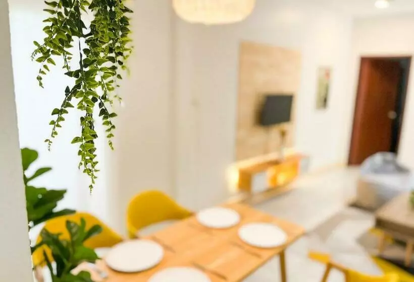 H&q 1br Cozy House, Bangtao Beach