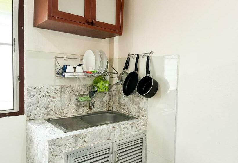 H&q 1br Cozy House, Bangtao Beach