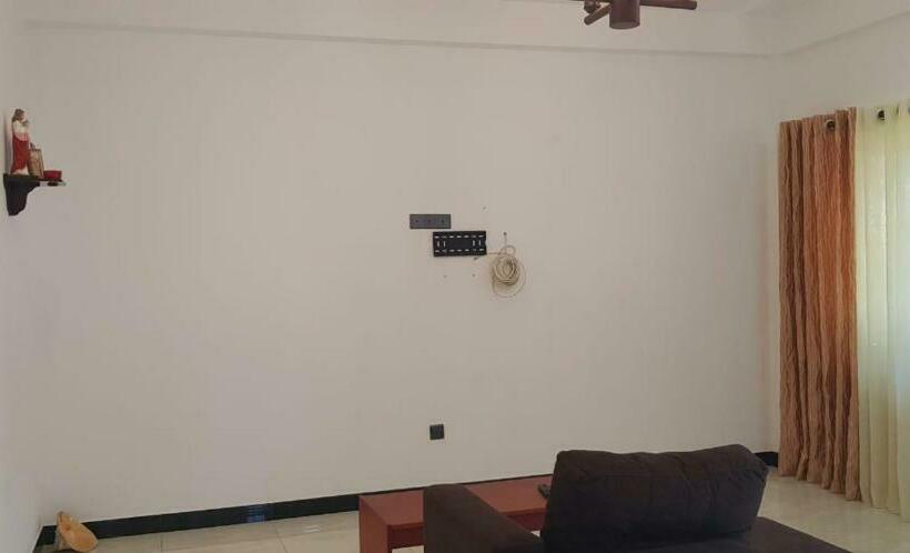 Sirena Apartment Negombo