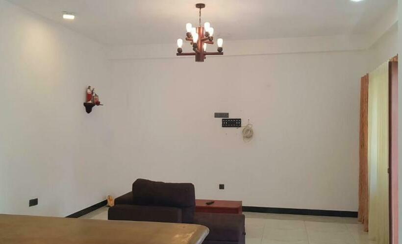 Sirena Apartment Negombo