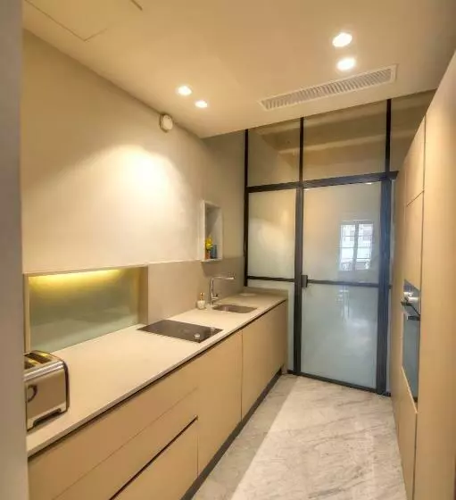Charming & Traditional Flat In City Center Esch1 2