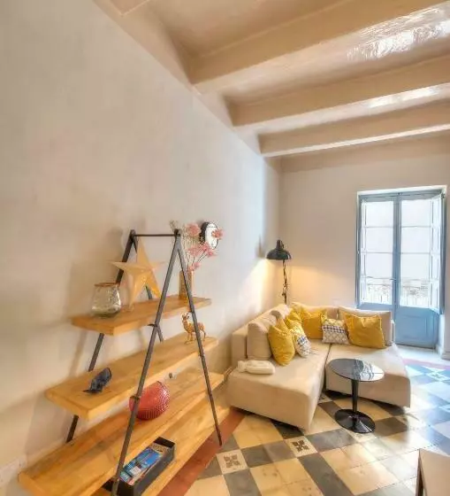 Charming & Traditional Flat In City Center Esch1 2