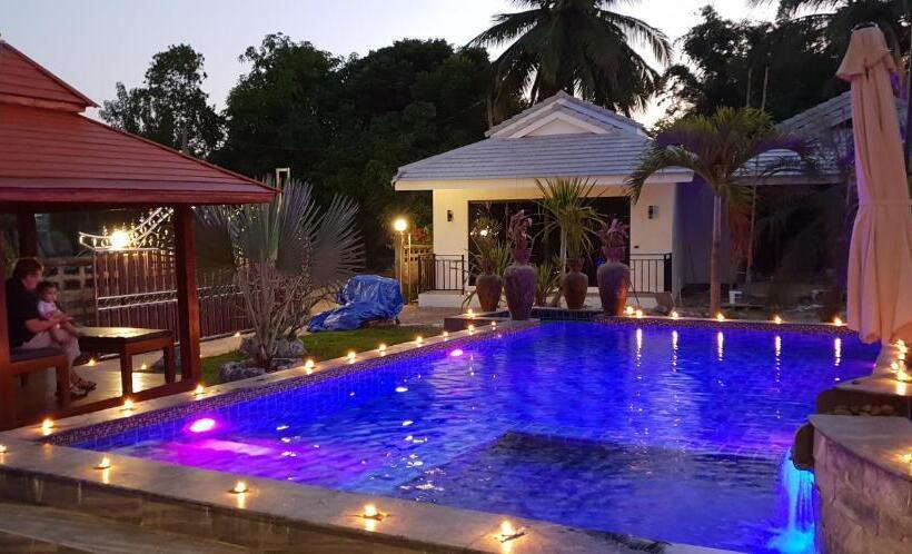 My Paradise Pool & Garden