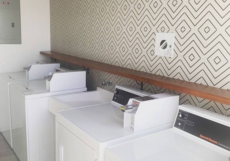 La Casa Del Avión, Aeropuerto Ciudad De Guatemala, Narama