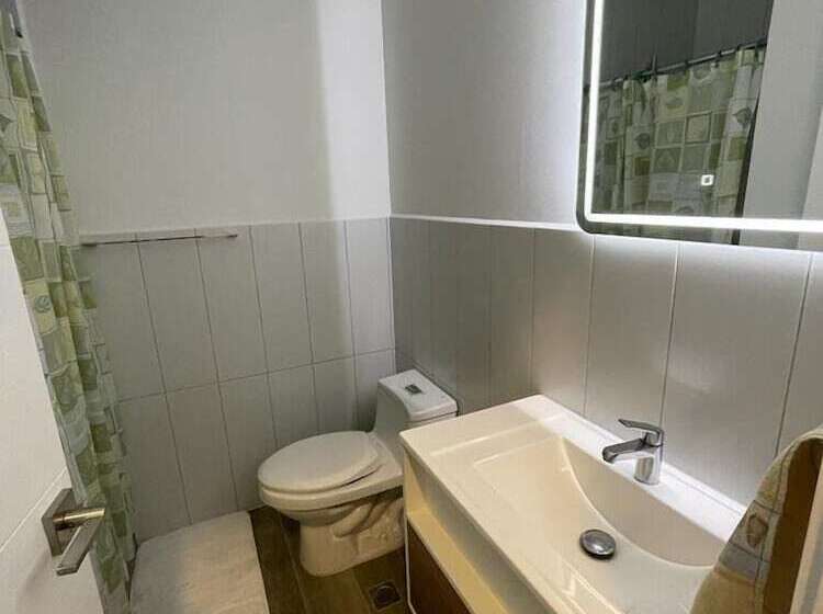 La Casa Del Avión, Aeropuerto Ciudad De Guatemala, Narama