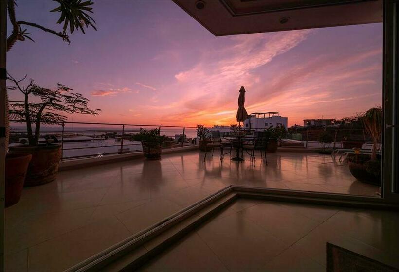 Panoramic Ocean View, Private Pool, Indoor Jacuzzi