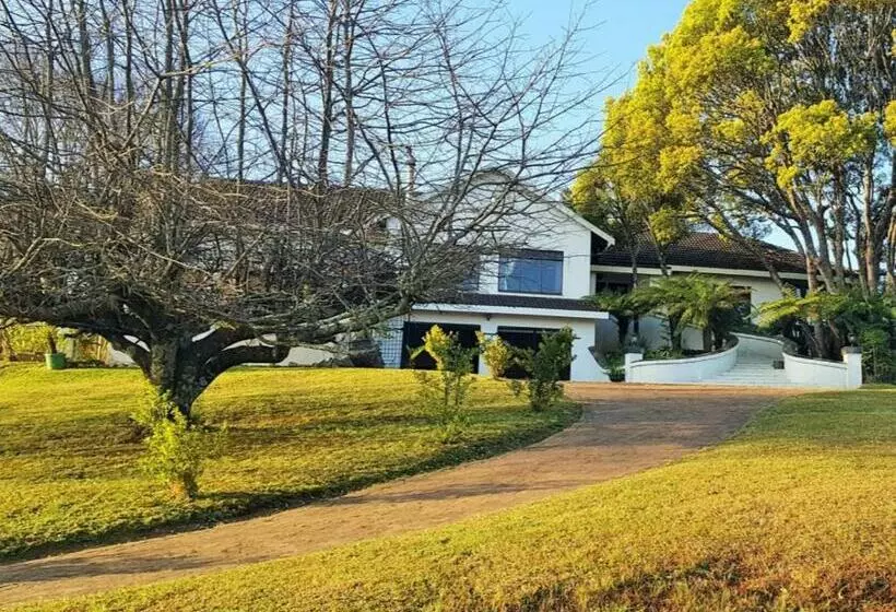 Paradise View Guesthouse