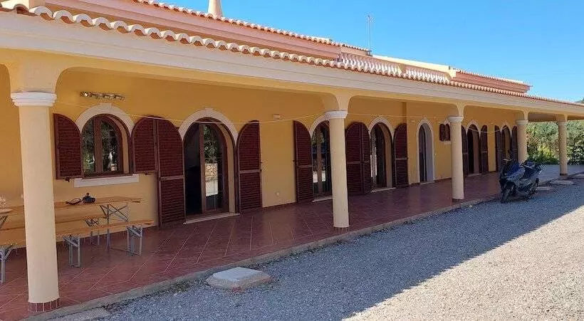 Stunning 8 Bed Villa In Estoi