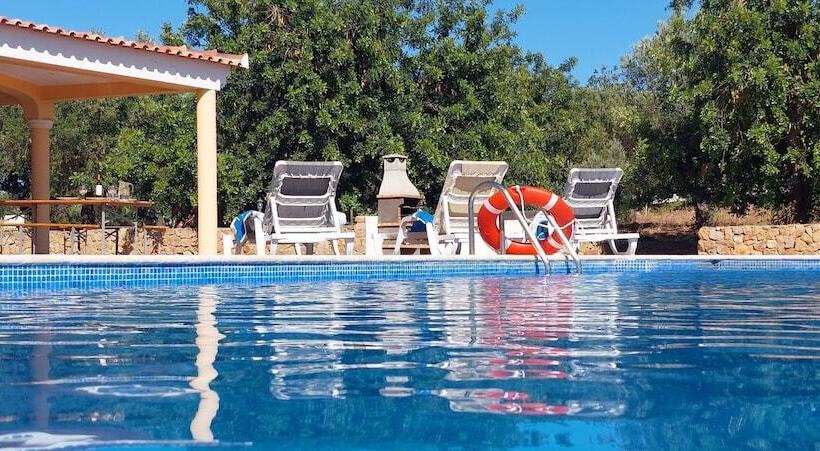 Stunning 8 Bed Villa In Estoi