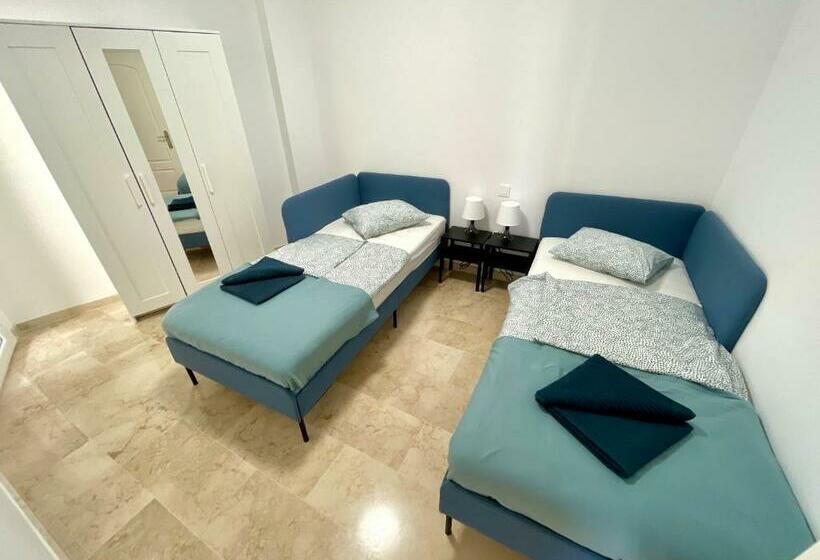 Top Sea View Apartment   7 Minutes To Sotogrande