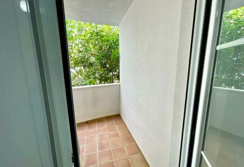 Top Sea View Apartment   7 Minutes To Sotogrande