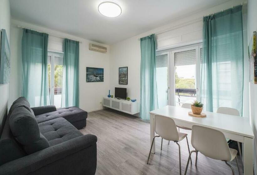 [centro Milano Marittima] 2 Camere + Posto Auto