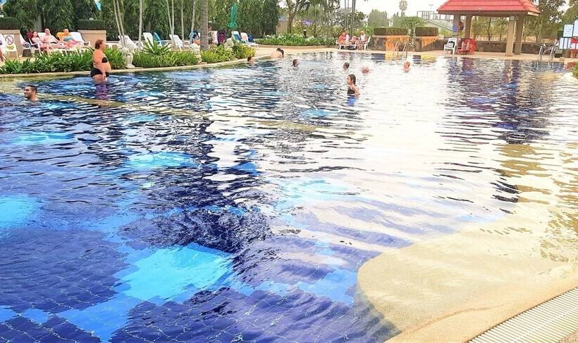 Jomtien Beach Condo Studio Close To The Beach