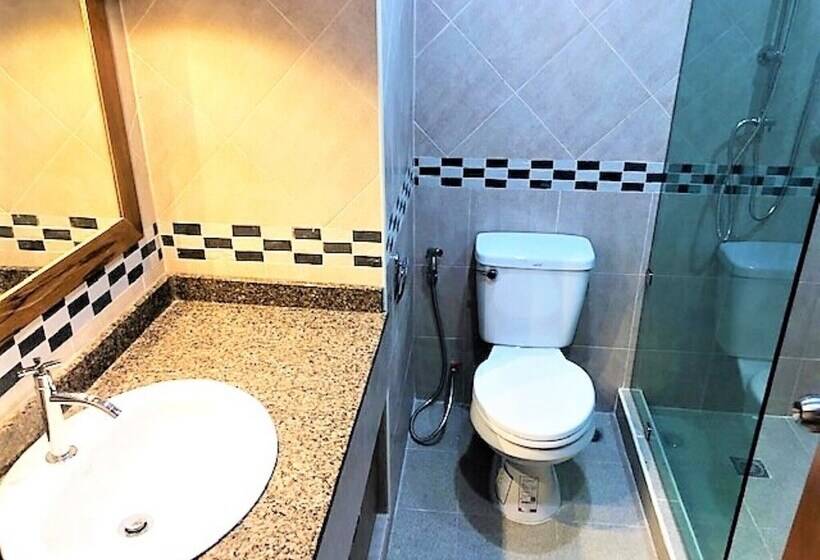 Jomtien Beach Condo Studio Close To The Beach