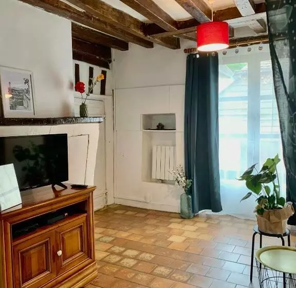 Les Marches Du Château   Gîte Centre De Nogent Le Rotrou