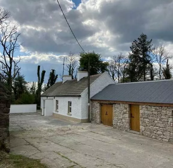 Toms Cottage