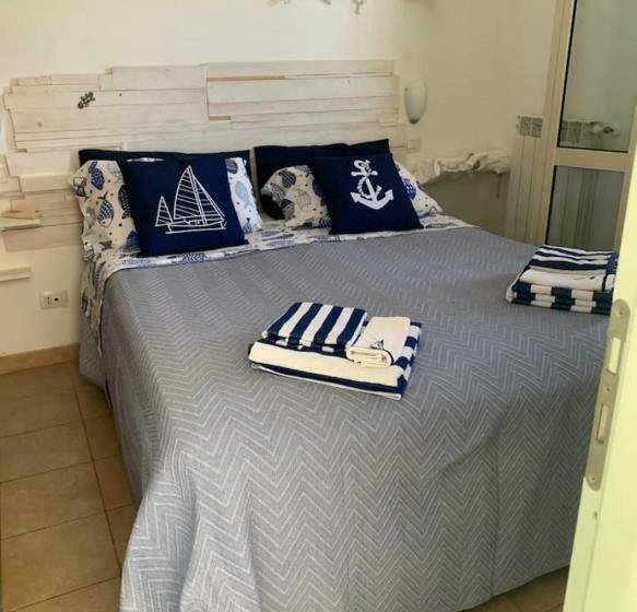 Casa Vacanze Con Giardino Alle Isole Tremiti