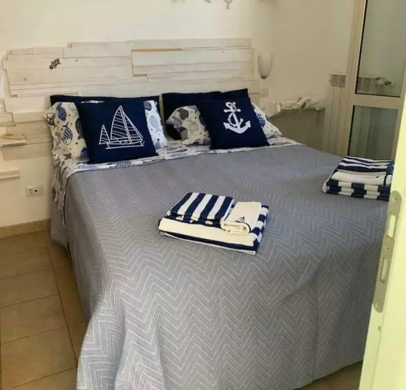 Casa Vacanze Con Giardino Alle Isole Tremiti
