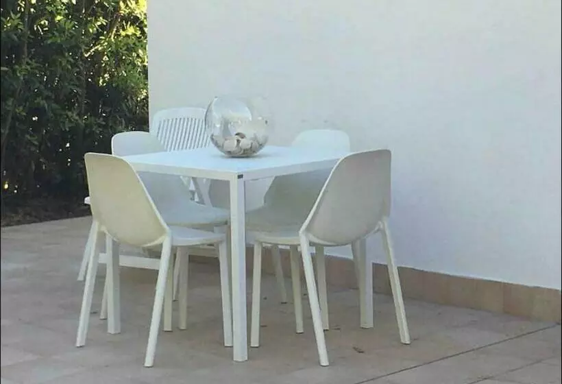 Casa Vacanze Con Giardino Alle Isole Tremiti