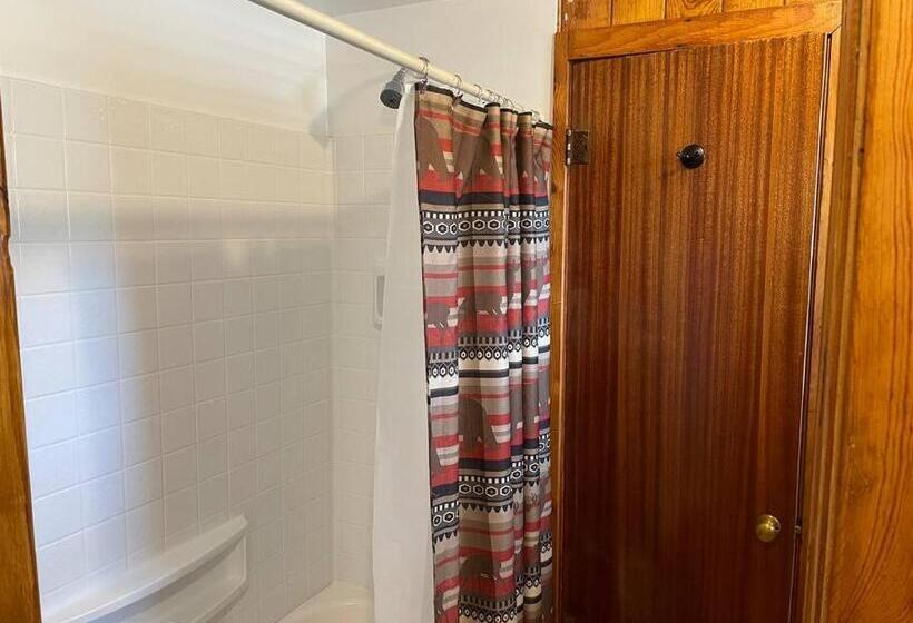 Cozy Cabin #6 At Aspen Ridge Cabins