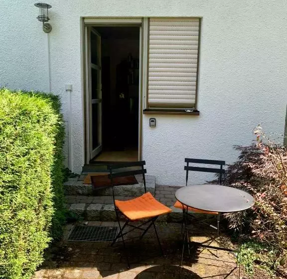 Einladendes Appartement Im Grünen Für 2 Personen