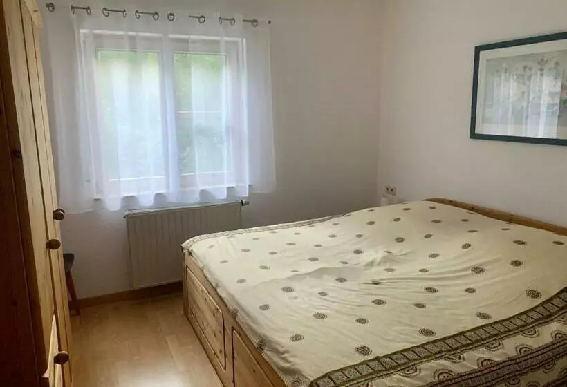 Einladendes Appartement Im Grünen Für 2 Personen