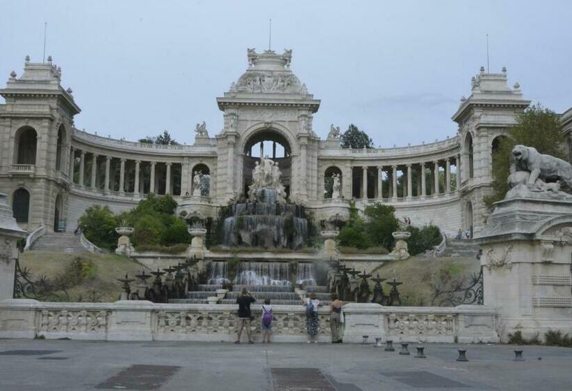 Joli T2 Refait à Neuf, Lumineux Et Accessible