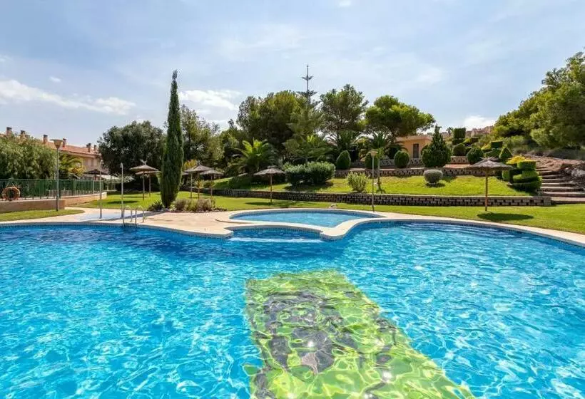 Apartment Near The Beach