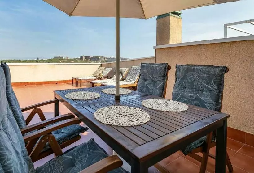 Apartment Near The Beach