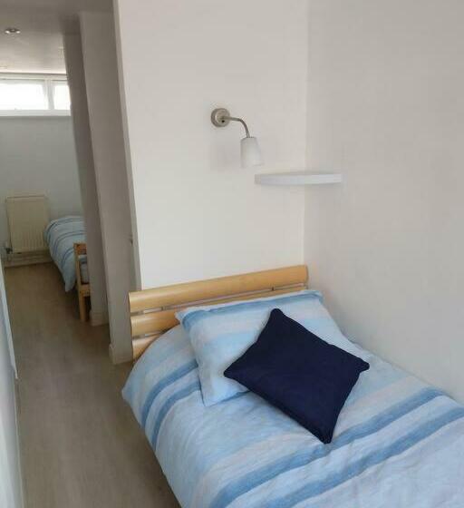 Solent View Apartment, Cowes