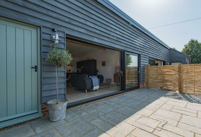 Lacton Manor Barns By Bloom Stays