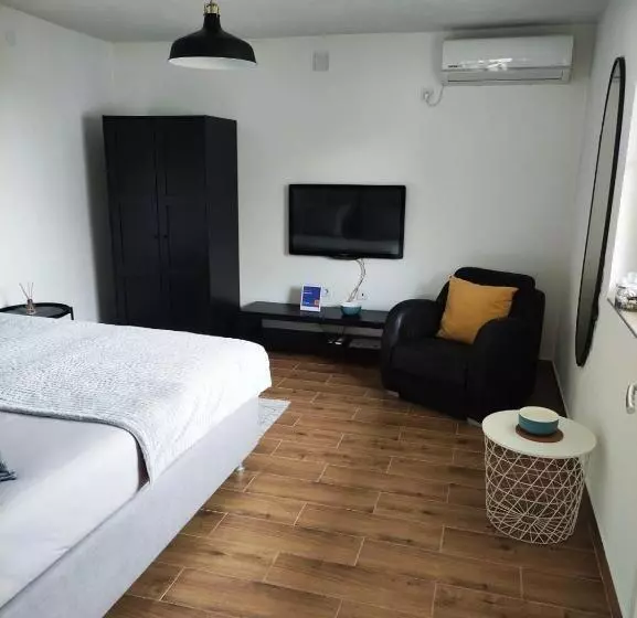 Apartman Ela