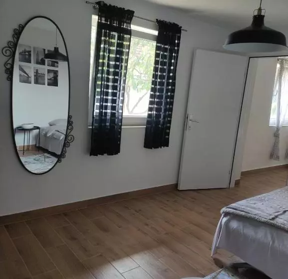 Apartman Ela