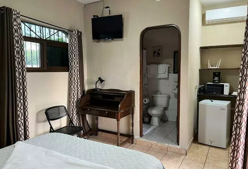 El Mesón De Los Abuelitos