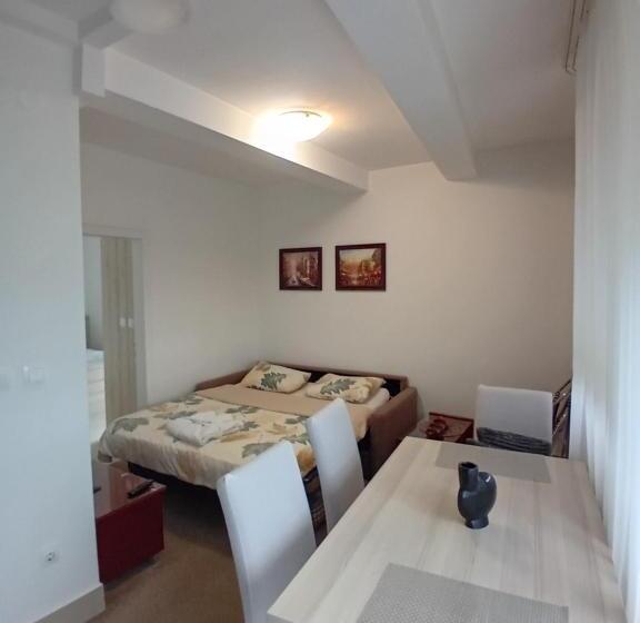 Wing 3 Apartman ,,bc