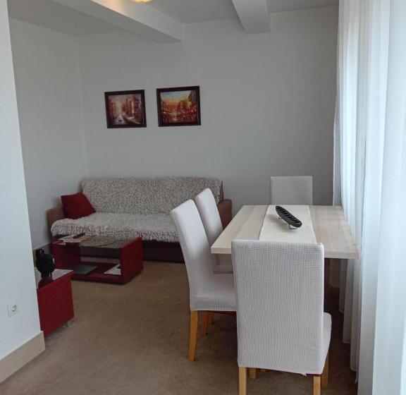 Wing 3 Apartman ,,bc