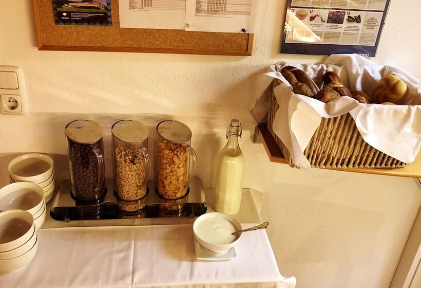 住宿加早餐  Garni Brigitte