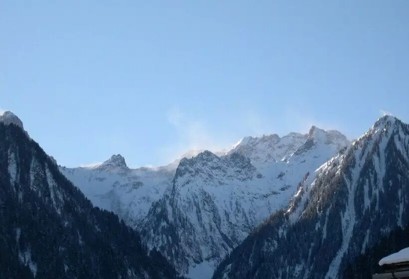 مبيت وإفطار Garni Brigitte