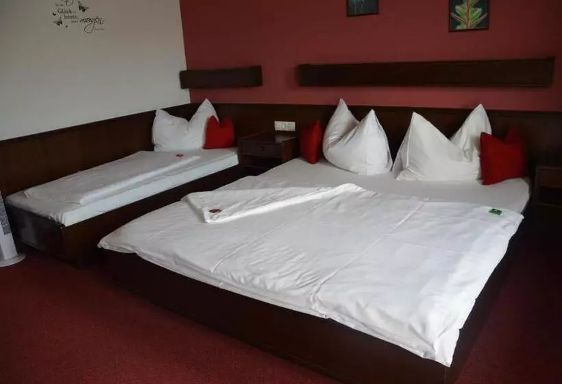 Aamiaismajoitus (B&B) Gästehaus Schmidt