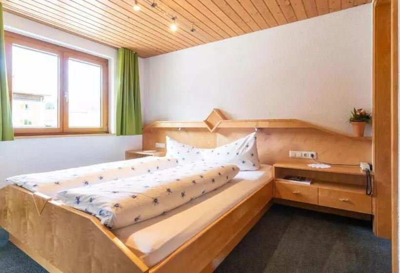 Bed and Breakfast Haus Furka