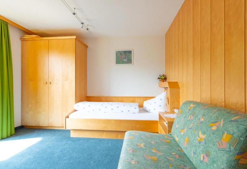 مبيت وإفطار Haus Furka