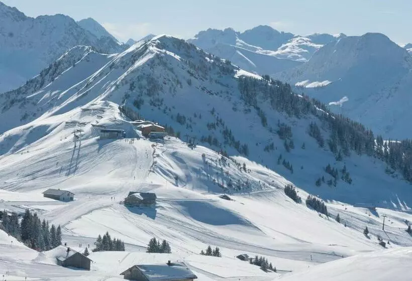 Bed and Breakfast Haus Furka