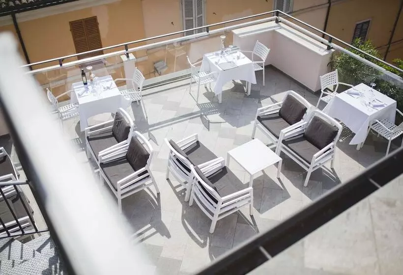 Szálloda Albergo La Rocca