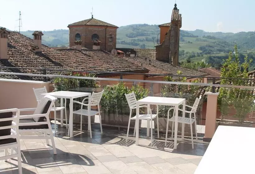 Szálloda Albergo La Rocca