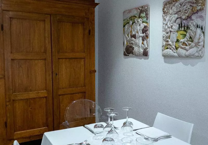 Szálloda Albergo La Rocca